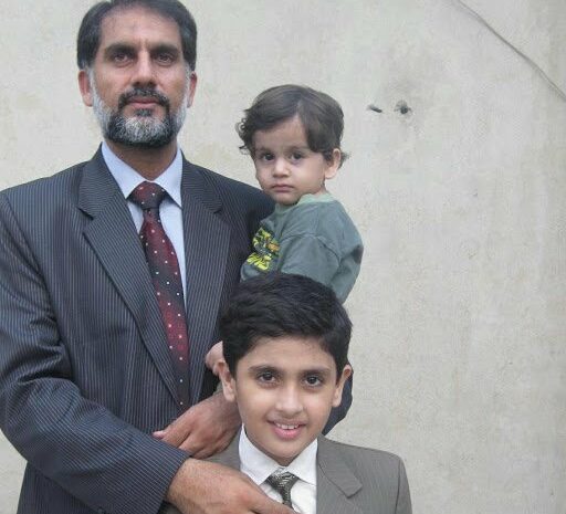 Hizb ut Tahrir Nederland delegatie bezoekt Pakistaanse ambassade: Bevrijd Naveed Butt!